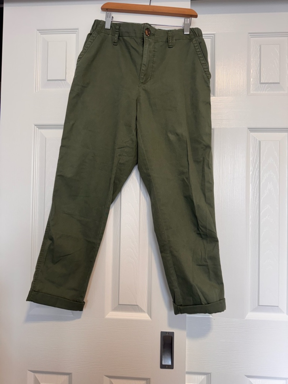 Old Navy Olive Green Straight-Leg Khaki Pants Men’s Small